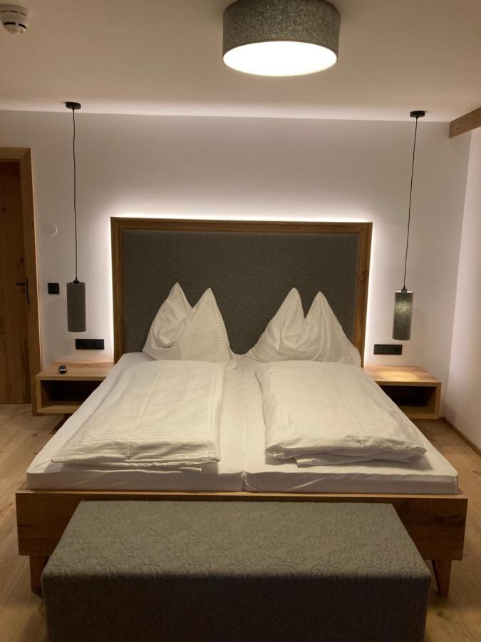 Großkirchheim Das Marx - Gasthof Marx - Apartments מראה חיצוני תמונה